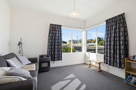 Photo of property in 10 Keatoa Terrace, Owaka, 9535