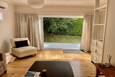 Photo of property in 1/40 Nile Road, Milford, Auckland, 0620