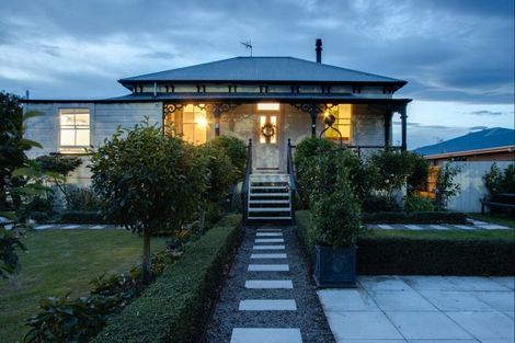 Photo of property in 12 Farndon Road, Clive, 4102