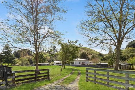 Photo of property in 608 Ongo Road, Hunterville, 4782