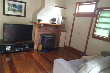Photo of property in 2/3 Corunna Road, Milford, Auckland, 0620