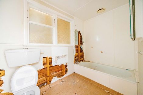 Photo of property in 10-12 Panckhurst Street, Havelock North, 4130