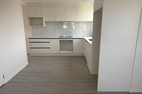 Photo of property in 47 Dale Crescent, Pakuranga, Auckland, 2010