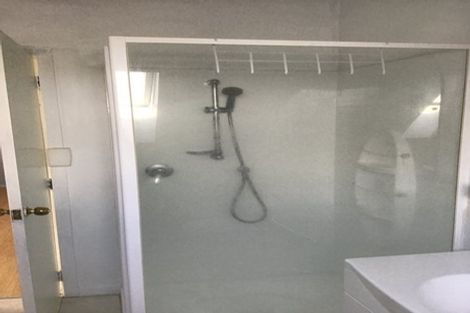 Photo of property in 139 Don Buck Road, Massey, Auckland, 0614