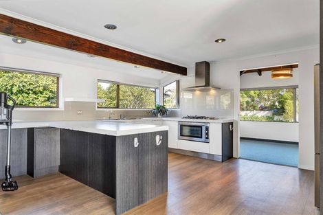 Photo of property in 66 Karina Road, Merrilands, New Plymouth, 4312