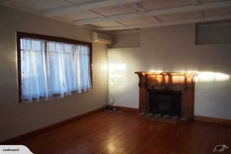 Photo of property in 19 Tahunanui Drive, Tahunanui, Nelson, 7011
