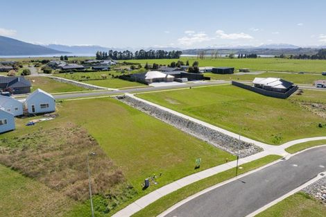Photo of property in 32 Te Kuaha Crescent, Te Anau, 9600