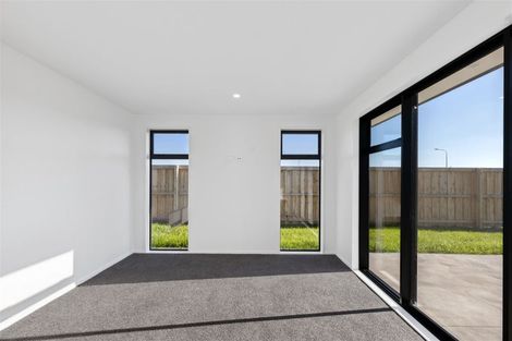 Photo of property in 8 Ivan Mauger Place, Rolleston, 7615