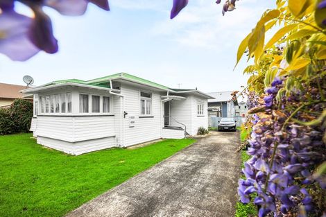 Photo of property in 711 Mackay Street, Thames, 3500