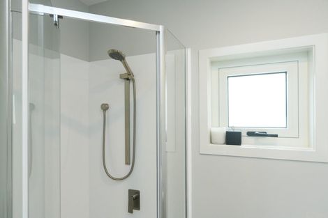 Photo of property in 8a Cuba Street, Takaro, Palmerston North, 4412