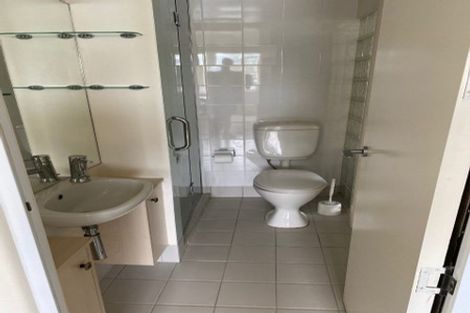 Photo of property in 1u2 Hay Street, Oriental Bay, Wellington, 6011