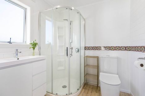 Photo of property in 39 Langton Road, Stanmore Bay, Whangaparaoa, 0932