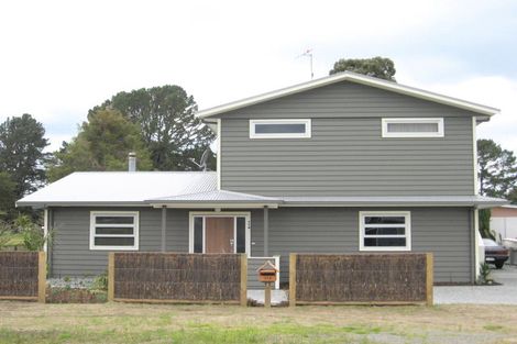 Photo of property in 114 Kiwi Road, Whangamata, 3620