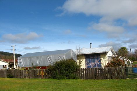 Photo of property in 22 Dick Street, Reefton, 7830