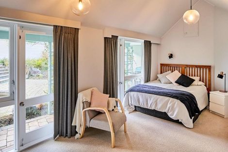 Photo of property in 59 Rama Crescent, Khandallah, Wellington, 6035