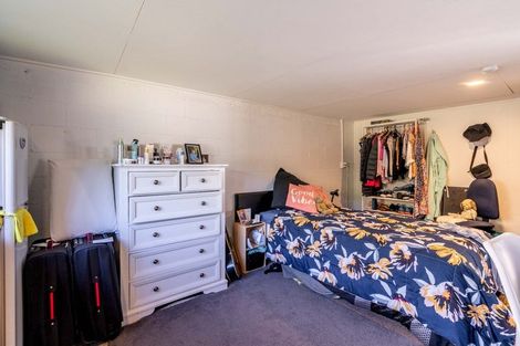 Photo of property in 19 Brown Street, Strathern, Invercargill, 9812