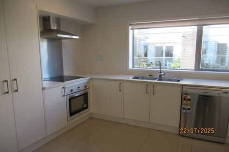 Photo of property in 72 Niu Lane, Te Atatu South, Auckland, 0610
