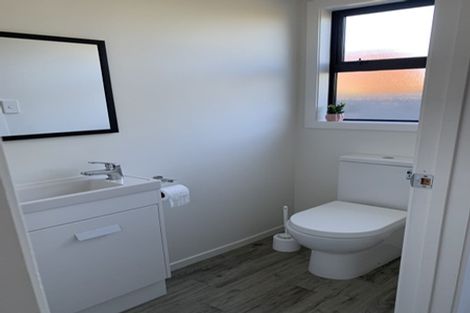 Photo of property in 69 Palmers Road, New Brighton, Christchurch, 8083