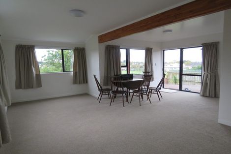Photo of property in 115 Titirangi Road, New Lynn, Auckland, 0600