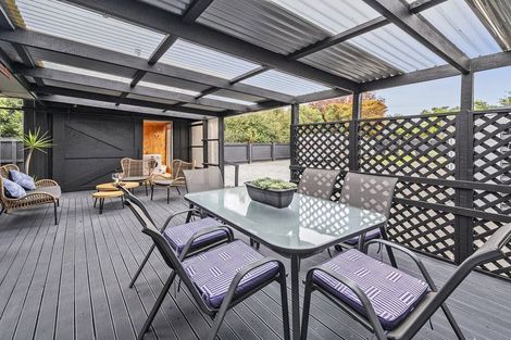 Photo of property in 194 Springs Road, Hornby, Christchurch, 8042