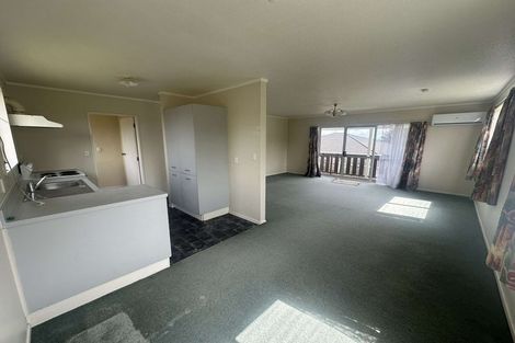 Photo of property in 1/2 Cathie Place, Karori, Wellington, 6012