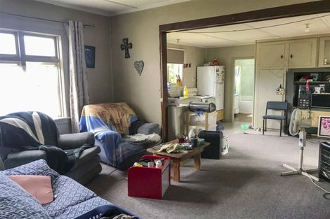 Photo of property in 63 Elles Road, Otautau, 9610