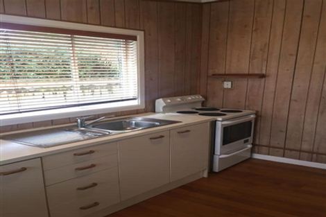 Photo of property in 23 Lillian Place, Orewa, 0931