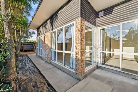 Photo of property in 2 Sioux Avenue, Wigram, Christchurch, 8042