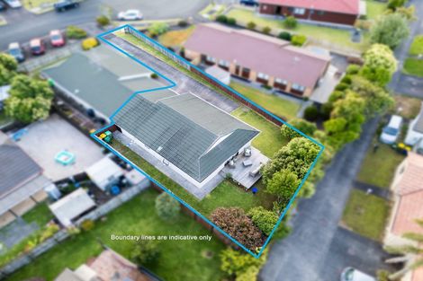 Photo of property in 2/23 Septimus Place, Henderson, Auckland, 0612