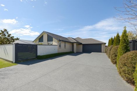 Photo of property in 4 Crown Close, Prebbleton, 7604