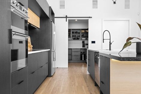 Photo of property in 17 Mike Smith Drive, Cambridge, 3434