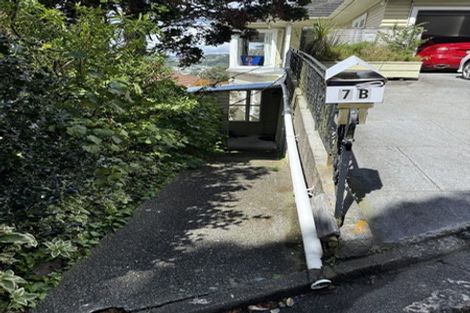 Photo of property in 5 Waiteata Road, Kelburn, Wellington, 6012