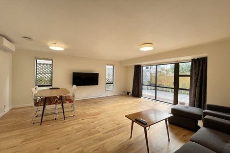Photo of property in 2u1 Lavaud Street, Berhampore, Wellington, 6023