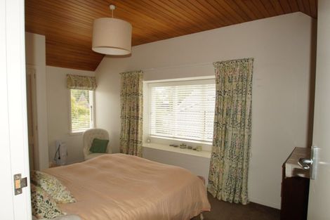Photo of property in 127 Fendalton Road, Fendalton, Christchurch, 8014