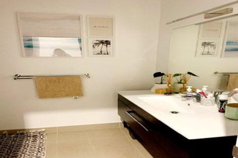 Photo of property in 20u9 Trent Street, Island Bay, Wellington, 6023