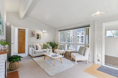 Photo of property in 13 Ngaio Gorge Road, Ngaio, Wellington, 6035