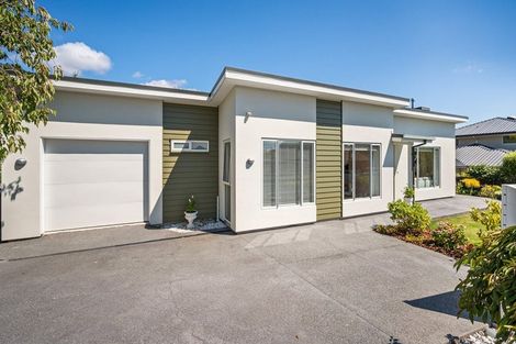 Photo of property in 4 Woodlau Rise, Huntsbury, Christchurch, 8022