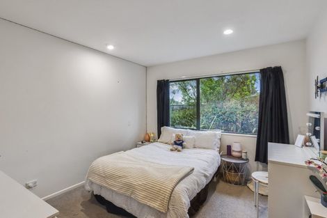 Photo of property in 8 Leigh Place, Paraparaumu Beach, Paraparaumu, 5032
