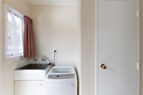 Photo of property in 15b Jeffares Place, Taradale, Napier, 4112