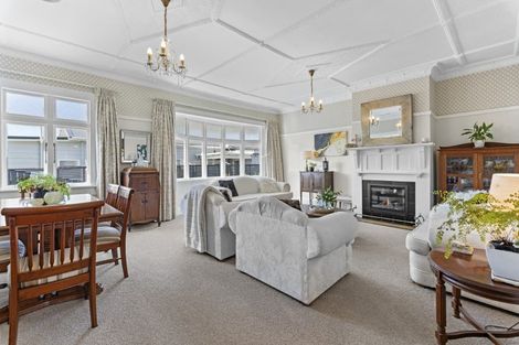 Photo of property in 244 Saint Aubyn Street, New Plymouth, 4310