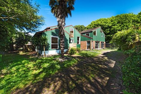 Photo of property in 6 Gloaming Place, Conifer Grove, Takanini, 2112