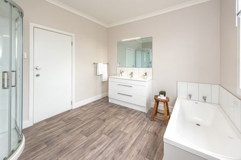 Photo of property in 16 Kawakawa Street, Whanganui East, Whanganui, 4500