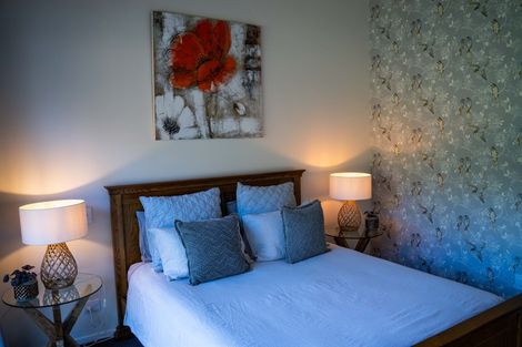 Photo of property in 11 Pike Place, Ferndale, New Plymouth, 4310