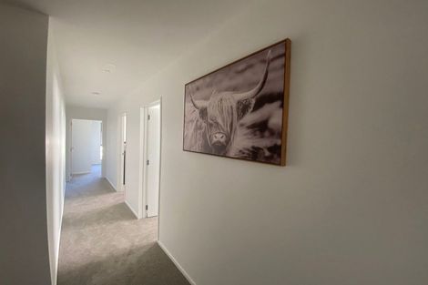 Photo of property in 30a Goodfellow Lane, Flat Bush, Auckland, 2019
