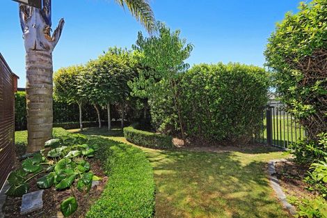 Photo of property in 6 Lardon Place, Frimley, Hastings, 4120