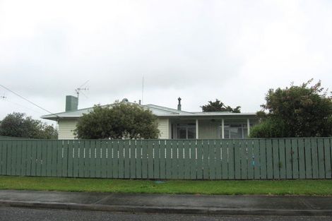 Photo of property in 65 Clotworthy Crescent, Onerahi, Whangarei, 0110