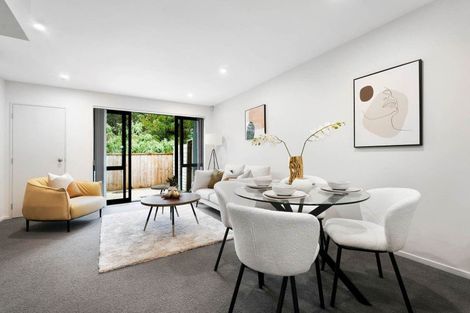 Photo of property in 60d Seymour Road, Sunnyvale, Auckland, 0612