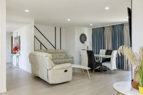 Photo of property in 5 Grandview Lane, Acacia Bay, 3385