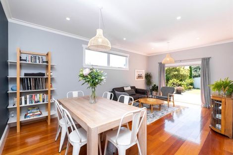 Photo of property in 117 Vigor Brown Street, Napier South, Napier, 4110