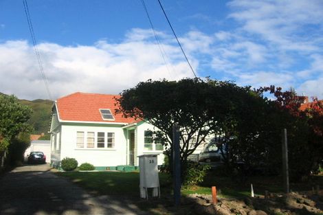 Photo of property in 18 Brook Street, Waiwhetu, Lower Hutt, 5010